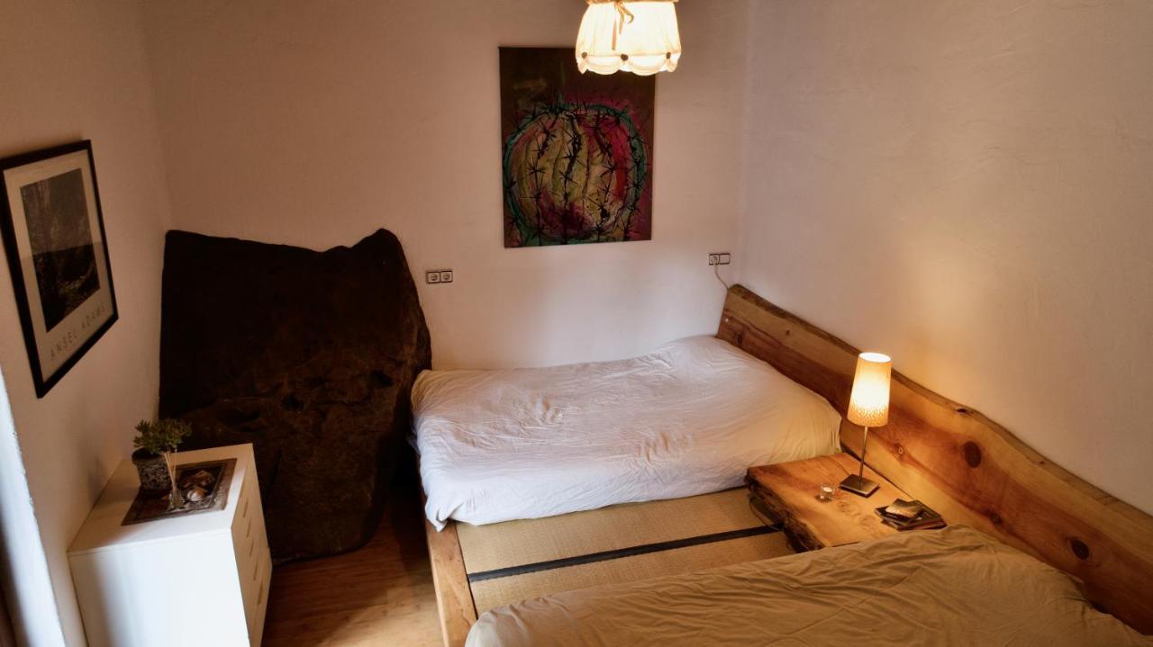 Pont De Valenti Mountain Retreat Apartment Girona Exterior photo